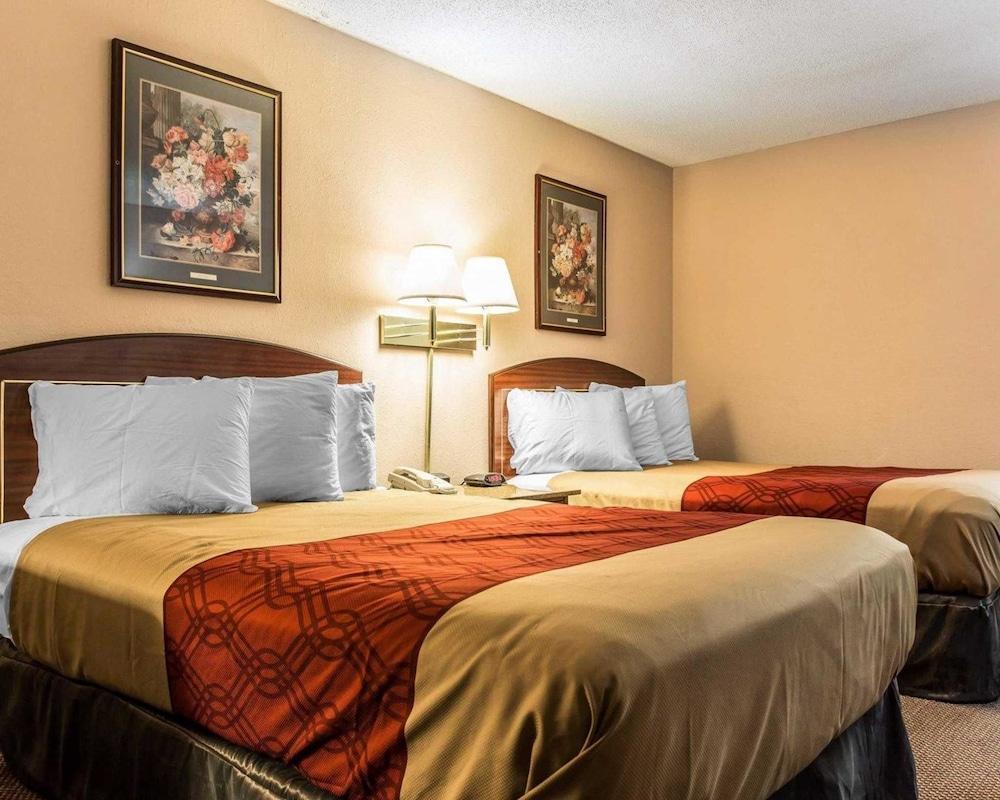 Econo Lodge Декейтър Екстериор снимка