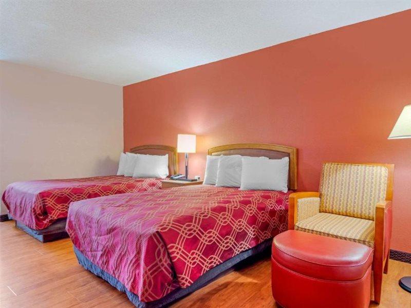 Econo Lodge Декейтър Екстериор снимка