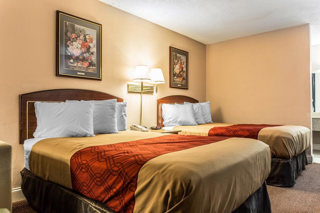 Econo Lodge Декейтър Екстериор снимка